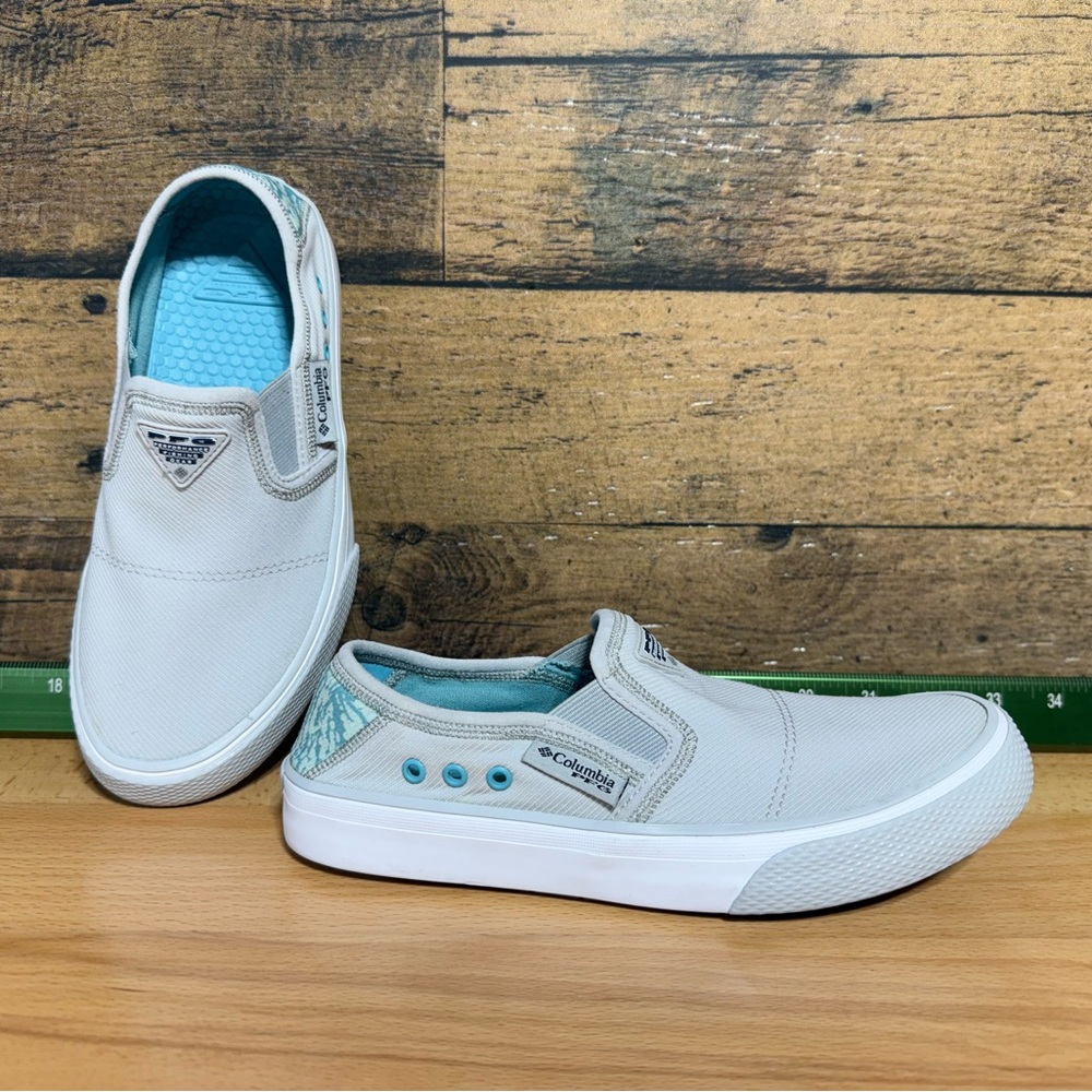 Columbia Women's Slip-On Shoes - Light Gray and Teal